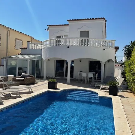 Villa Cap Ras *