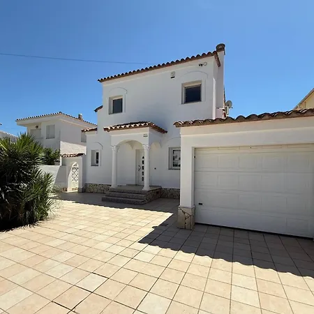 Cap Ras Empuriabrava